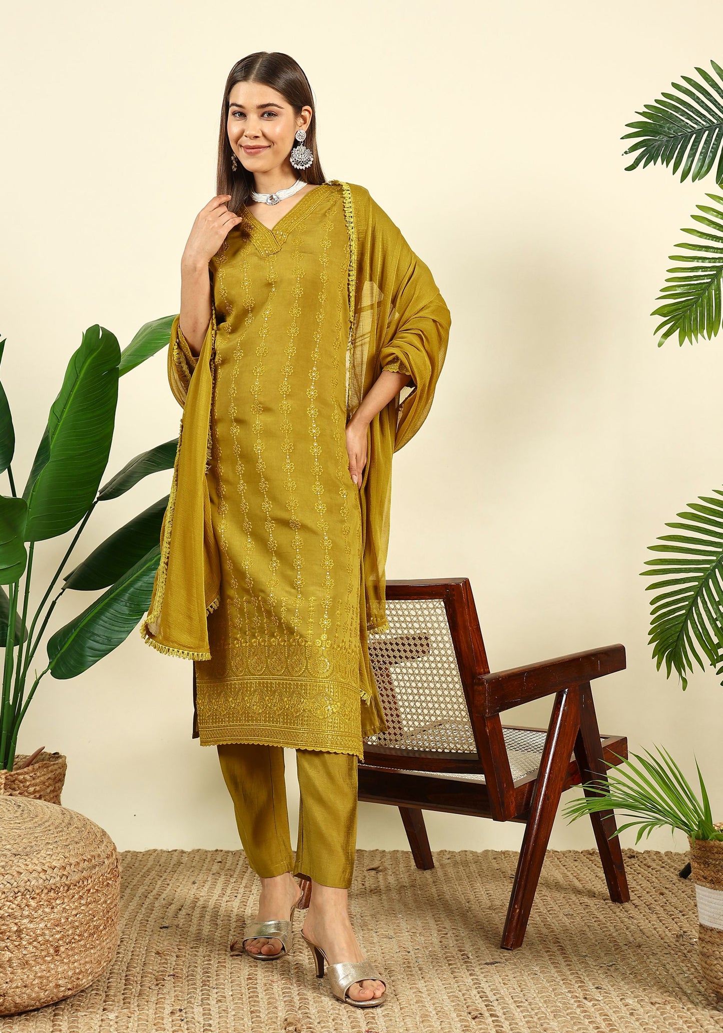 Women's Embroidered Silk Blend  Kurta Pyjama & Dupatta Set