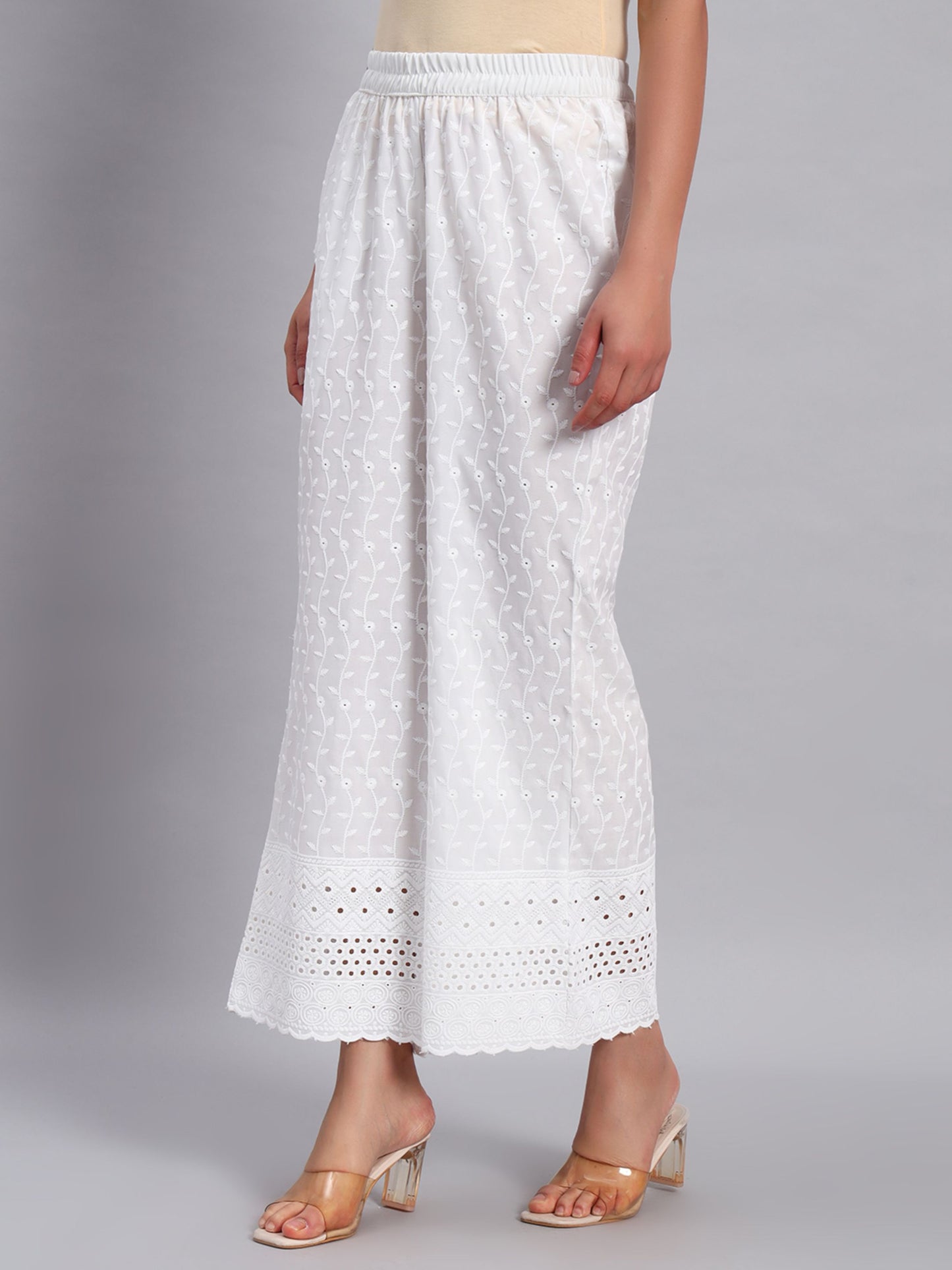 Women's Jalebi Borer Design Embroidered Chikankari Palazzo