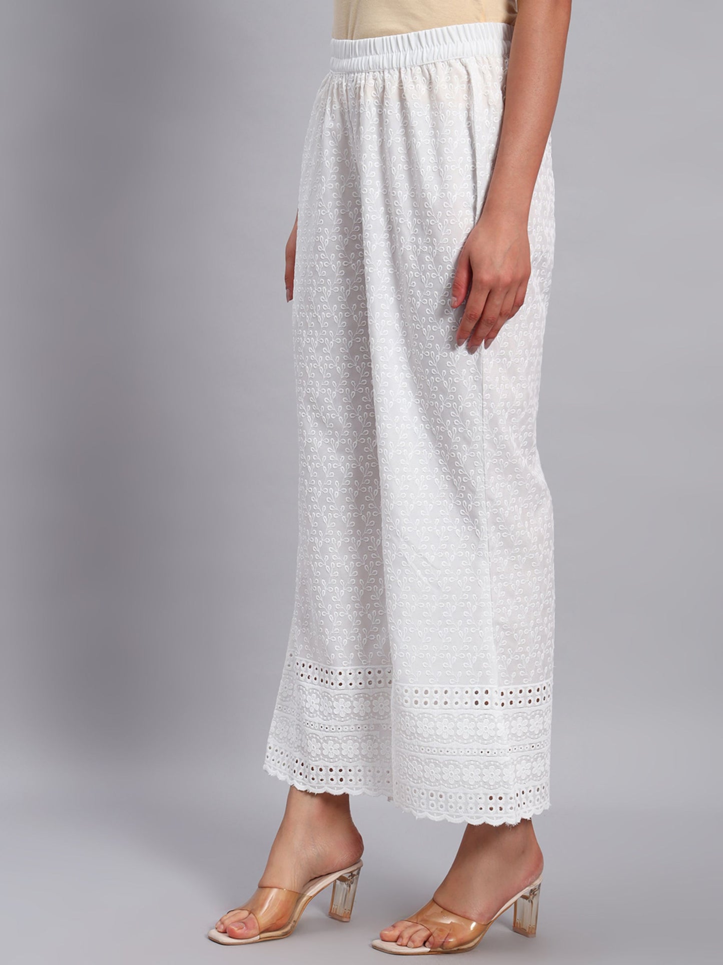Women's Borer Design Embroidered Chikankari Palazzo