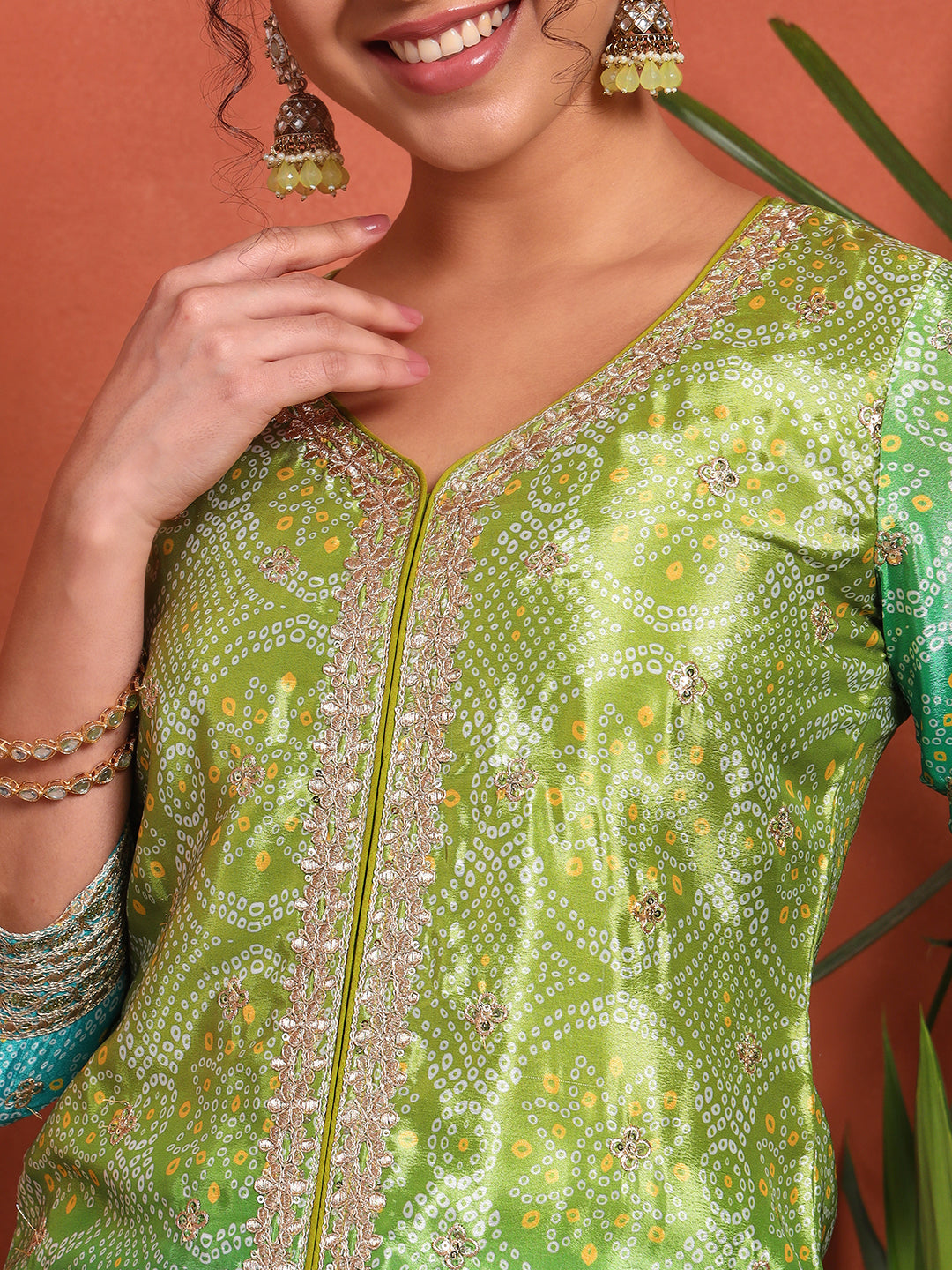 Women's Bandhani Silk Blend Kurta and Palazzo Set