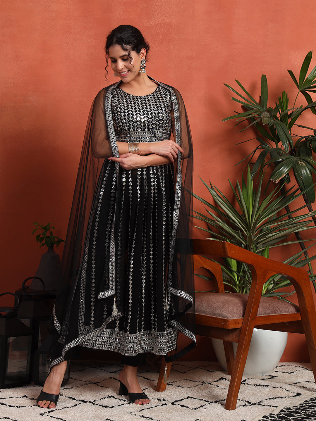 Women's Silver Embellished Georgette Kurta, Pyjama & Dupatta Set