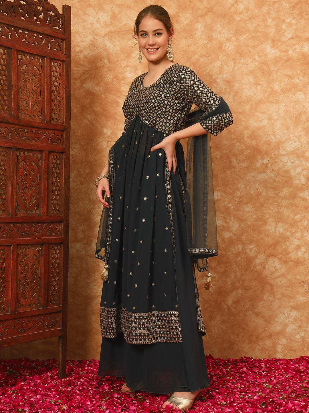 Women's Embroidered Georgette Kurta and Palazzo Set With Dupatta
