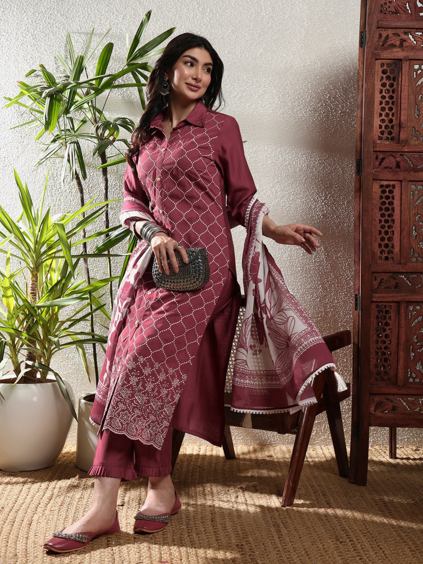 Rosewood Pink Checkered Viscose Women's Kurta, Pyjama & Dupatta Set