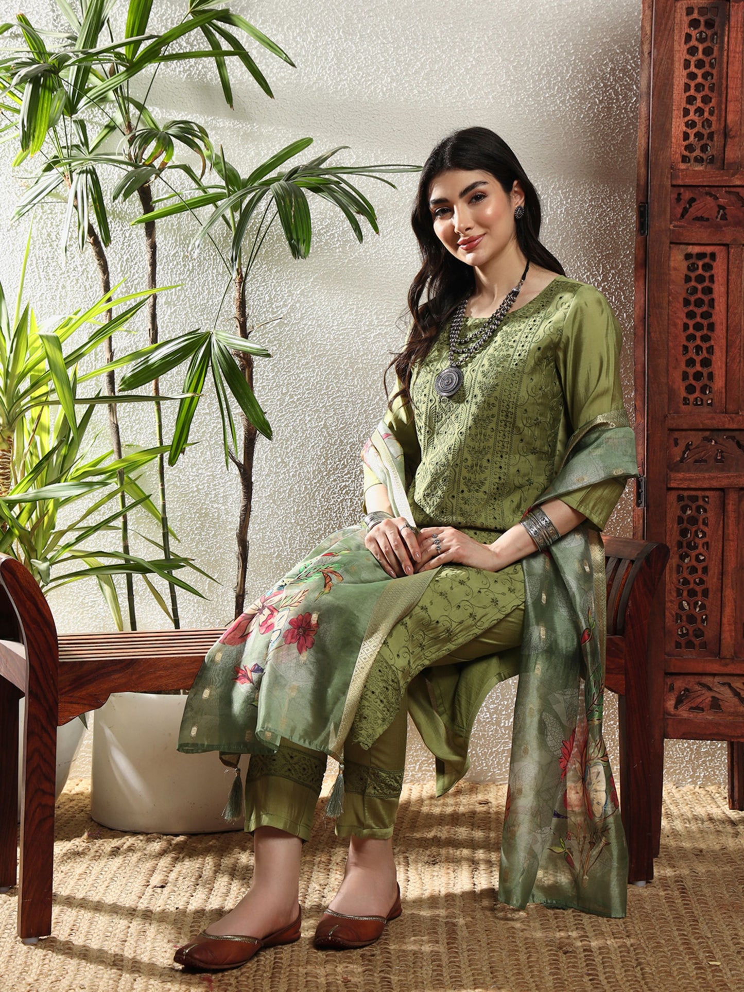 Olive Green Embroidered Viscose Women's Kurta, Pyjama & Dupatta Set