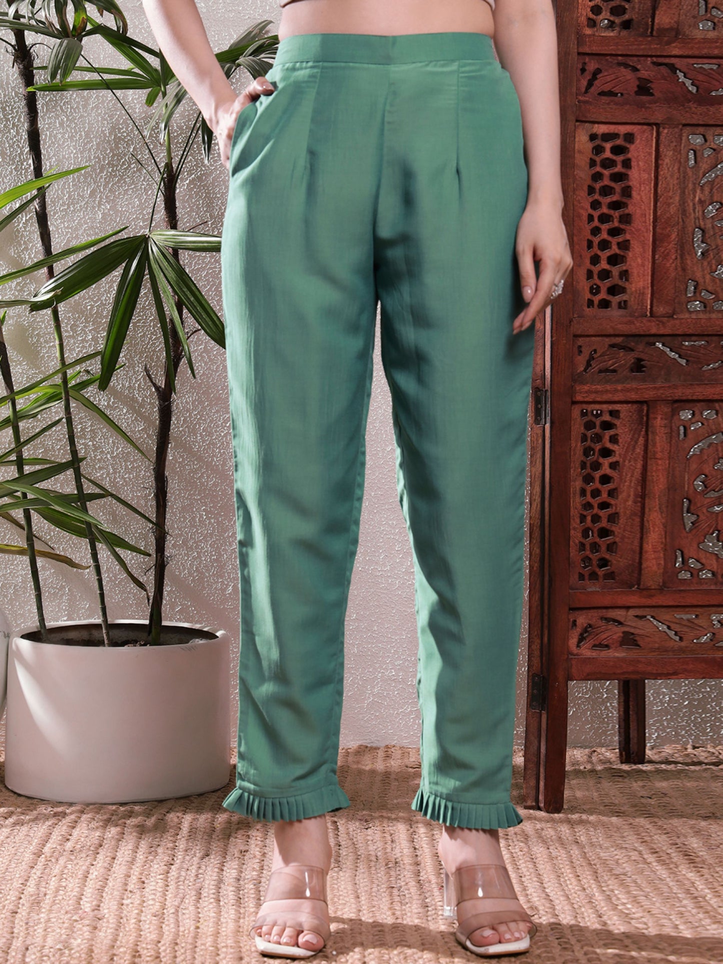 Topaz Green Embroidered Silk Women's Kurta, Pyjama & Dupatta Set