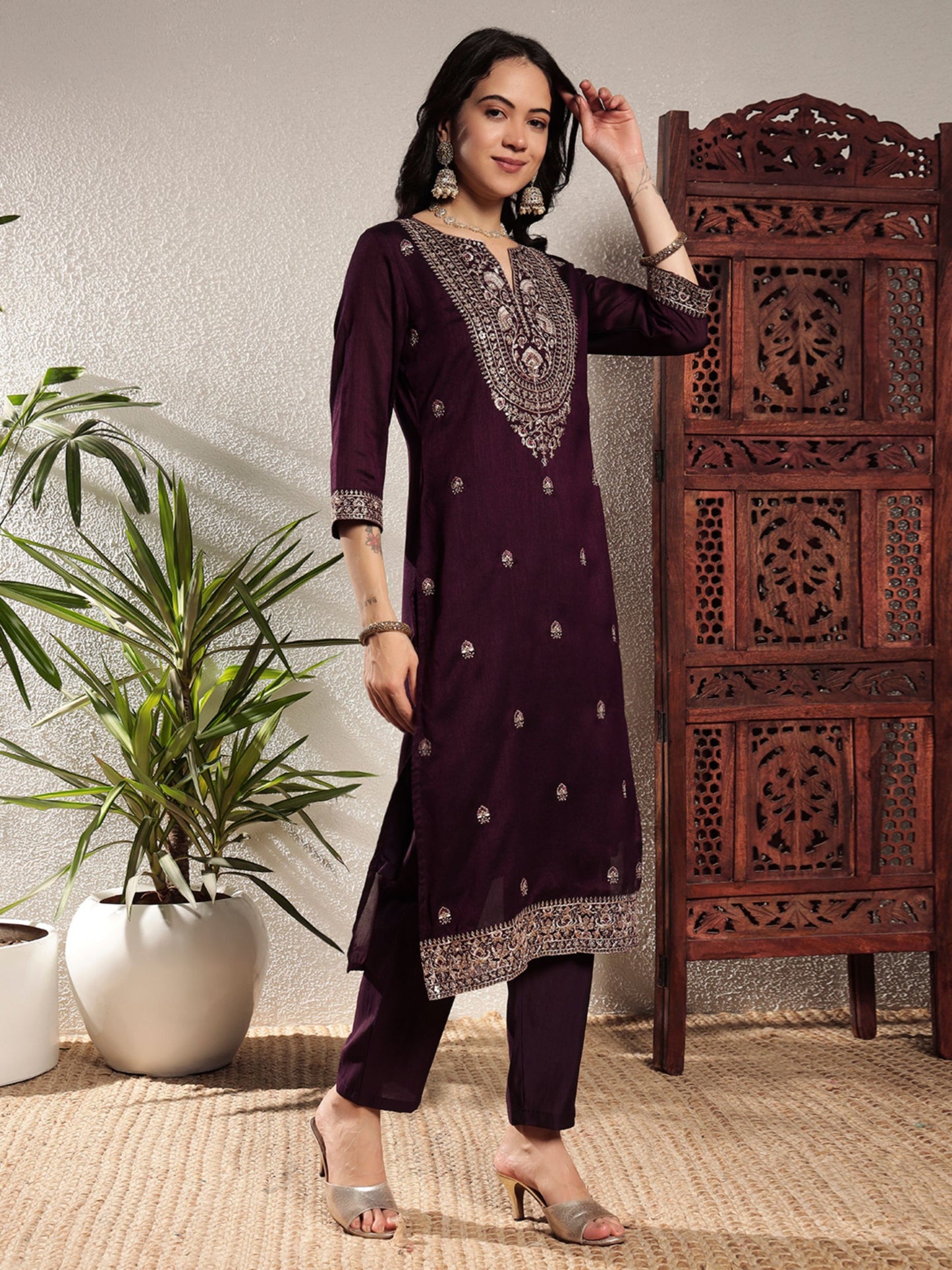 Dark Wine Embroidered Silk Women's Kurta, Pyjama & Dupatta Set