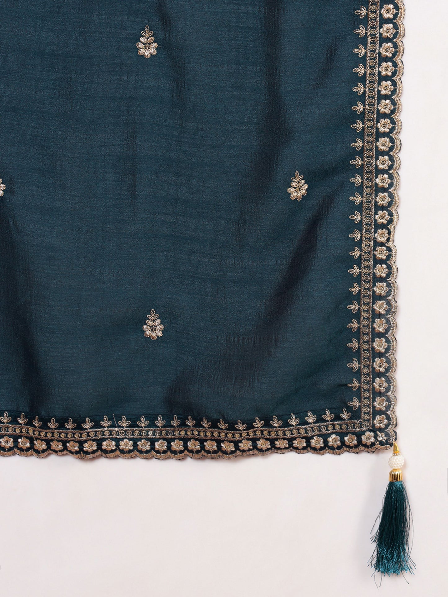 Purssian Blue Embroidered Silk Women's Kurta, Pyjama & Dupatta Set