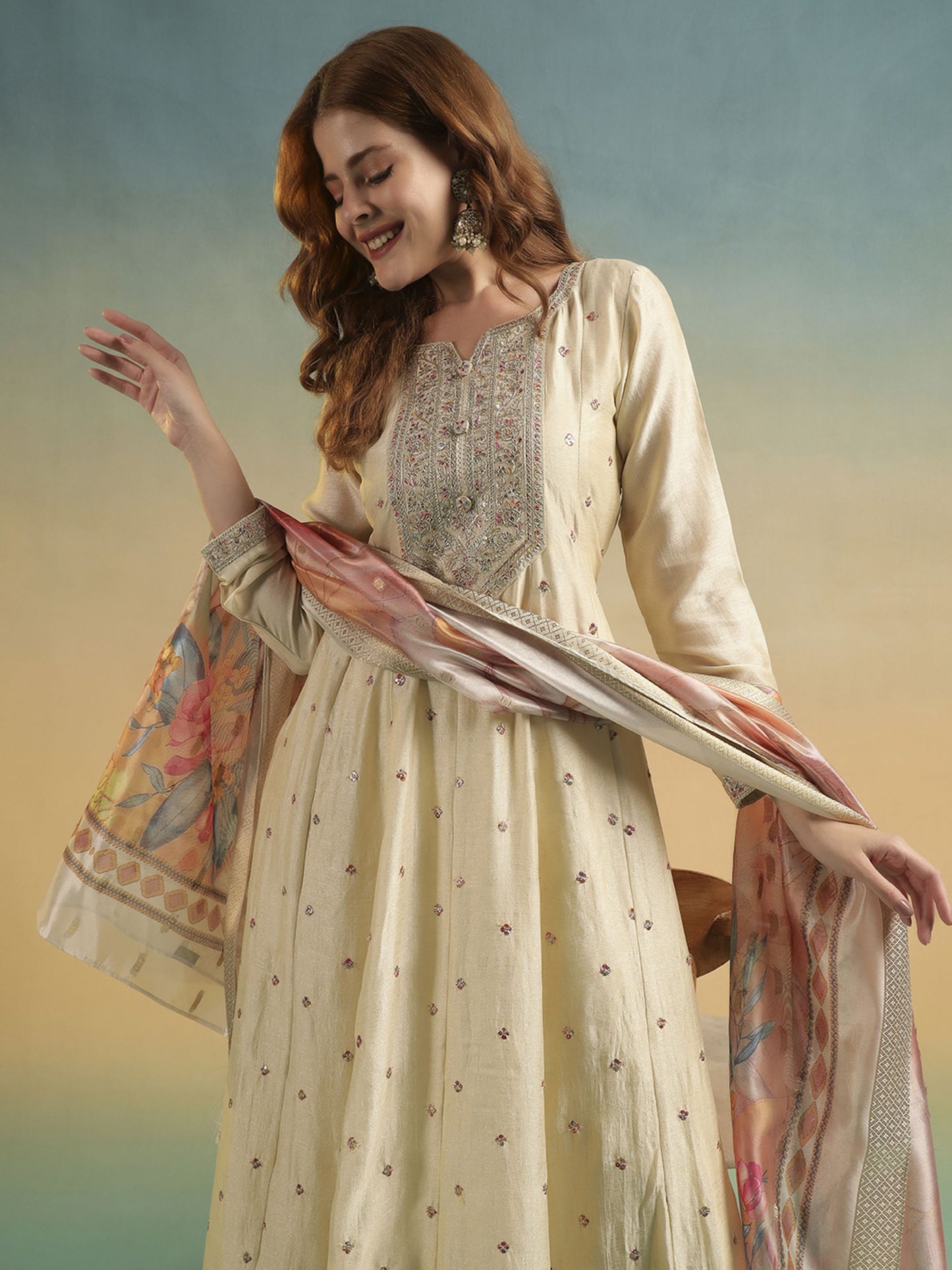 Pearl Cream Embroidered Silk Women's Kurta, Pyjama & Dupatta Set