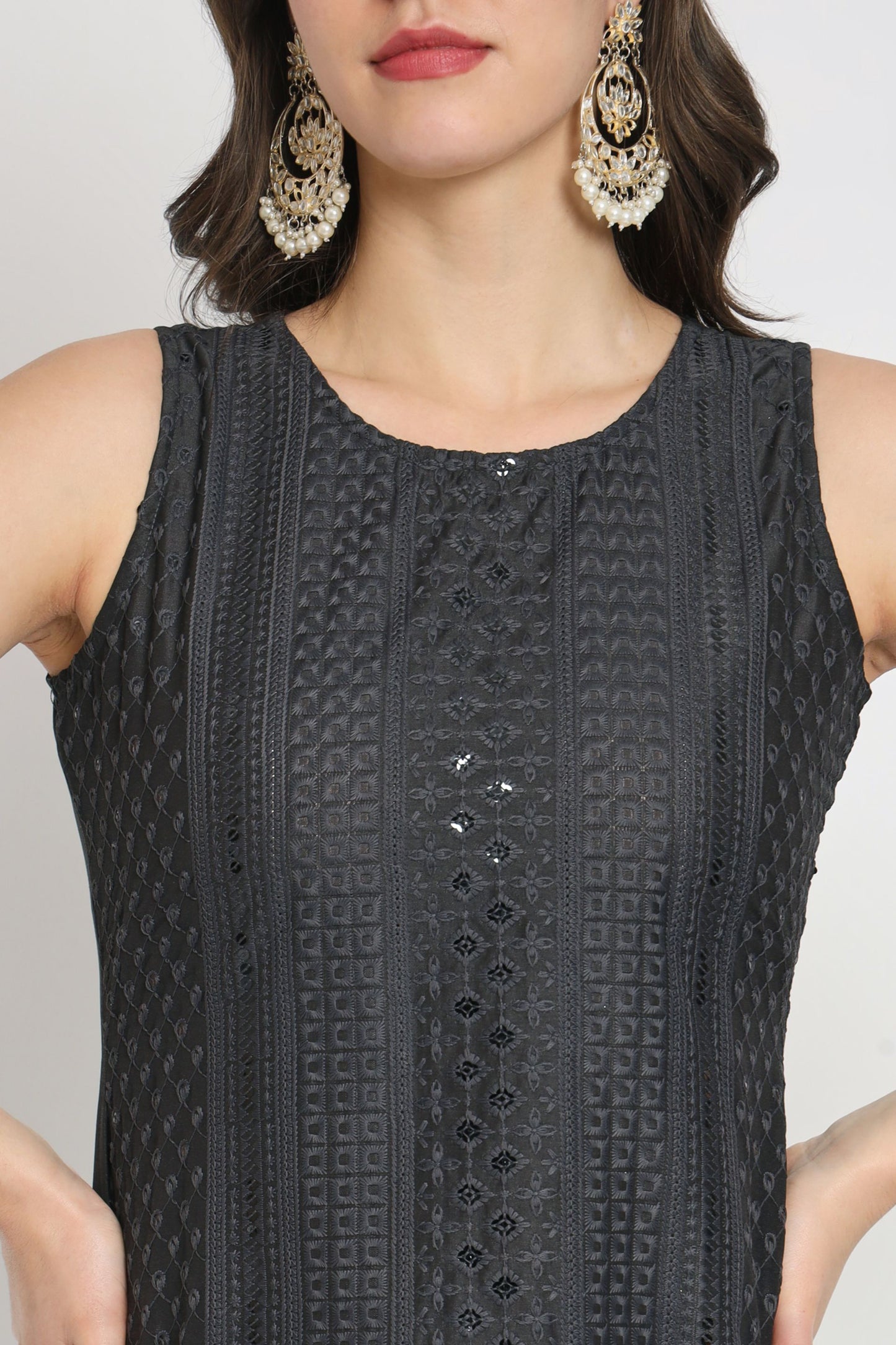 Women's Embroidered Silk Blend  Kurta Pyjama & Dupatta Set