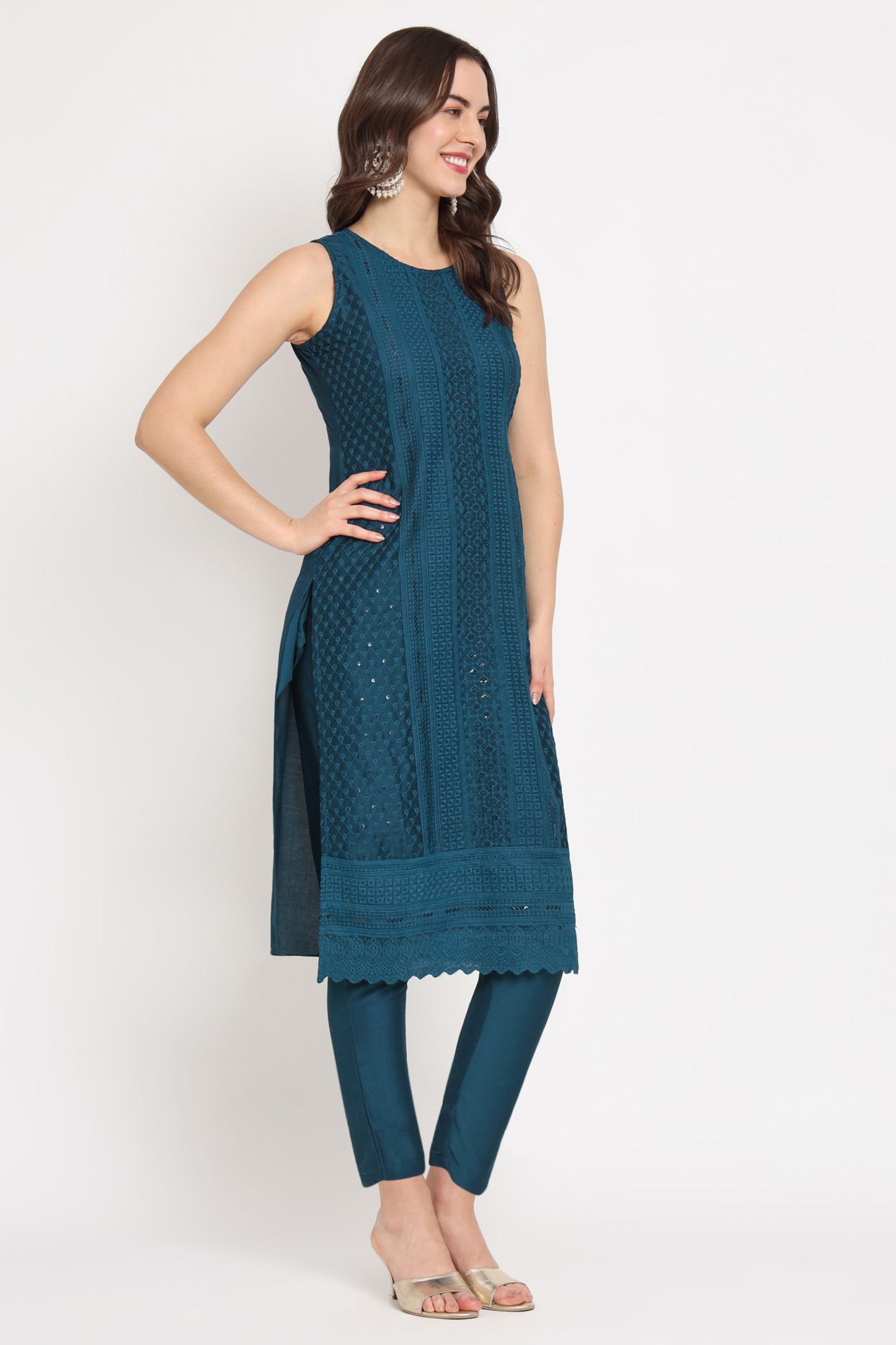 Women's Embroidered Silk Blend Kurta Pyjama & Dupatta Set