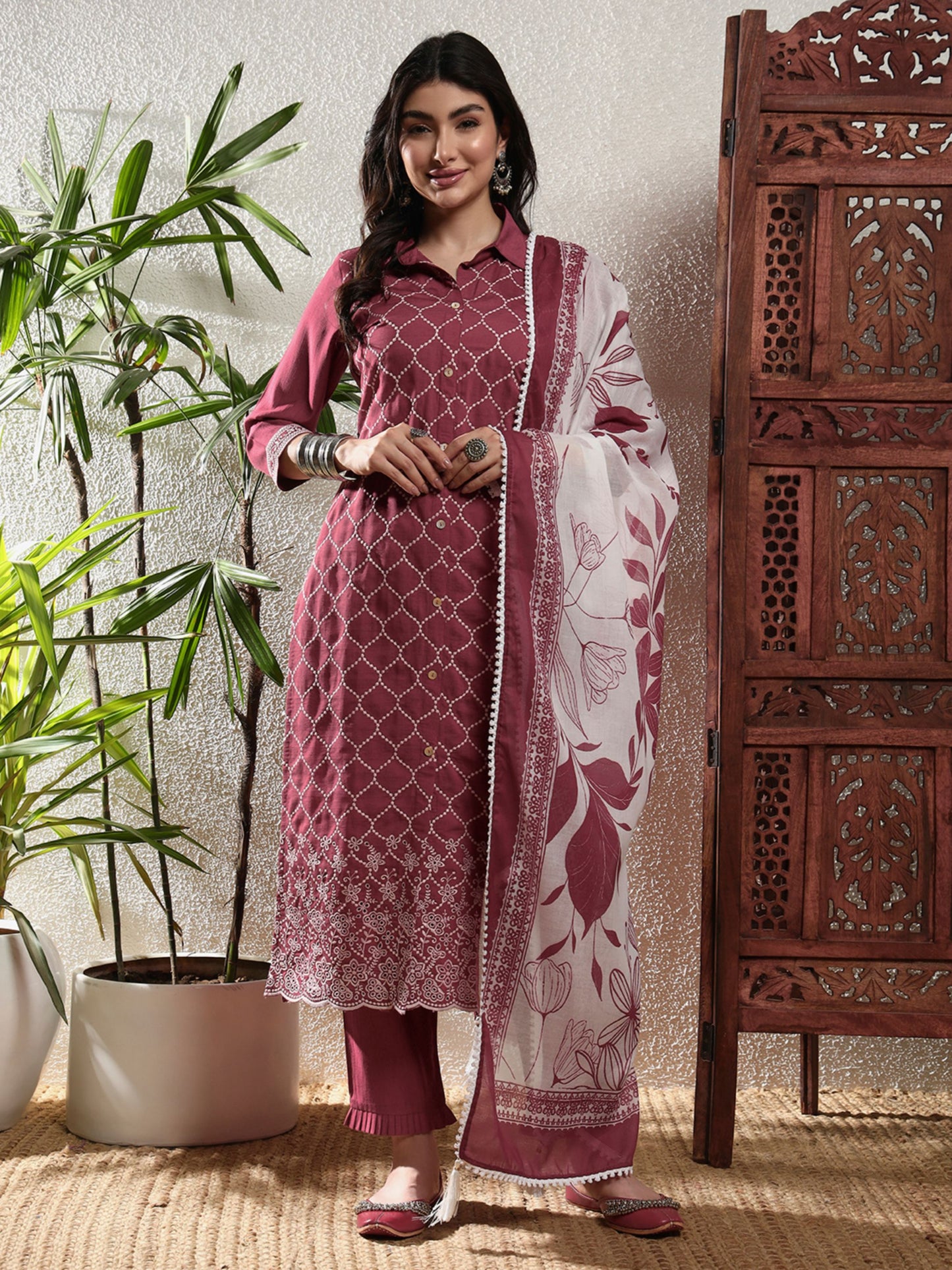 Rosewood Pink Checkered Viscose Women's Kurta, Pyjama & Dupatta Set