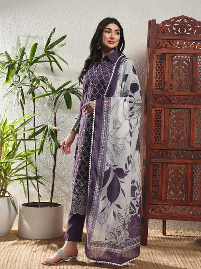 Deep Purple Checkered Viscose Women's Kurta, Pyjama & Dupatta Set