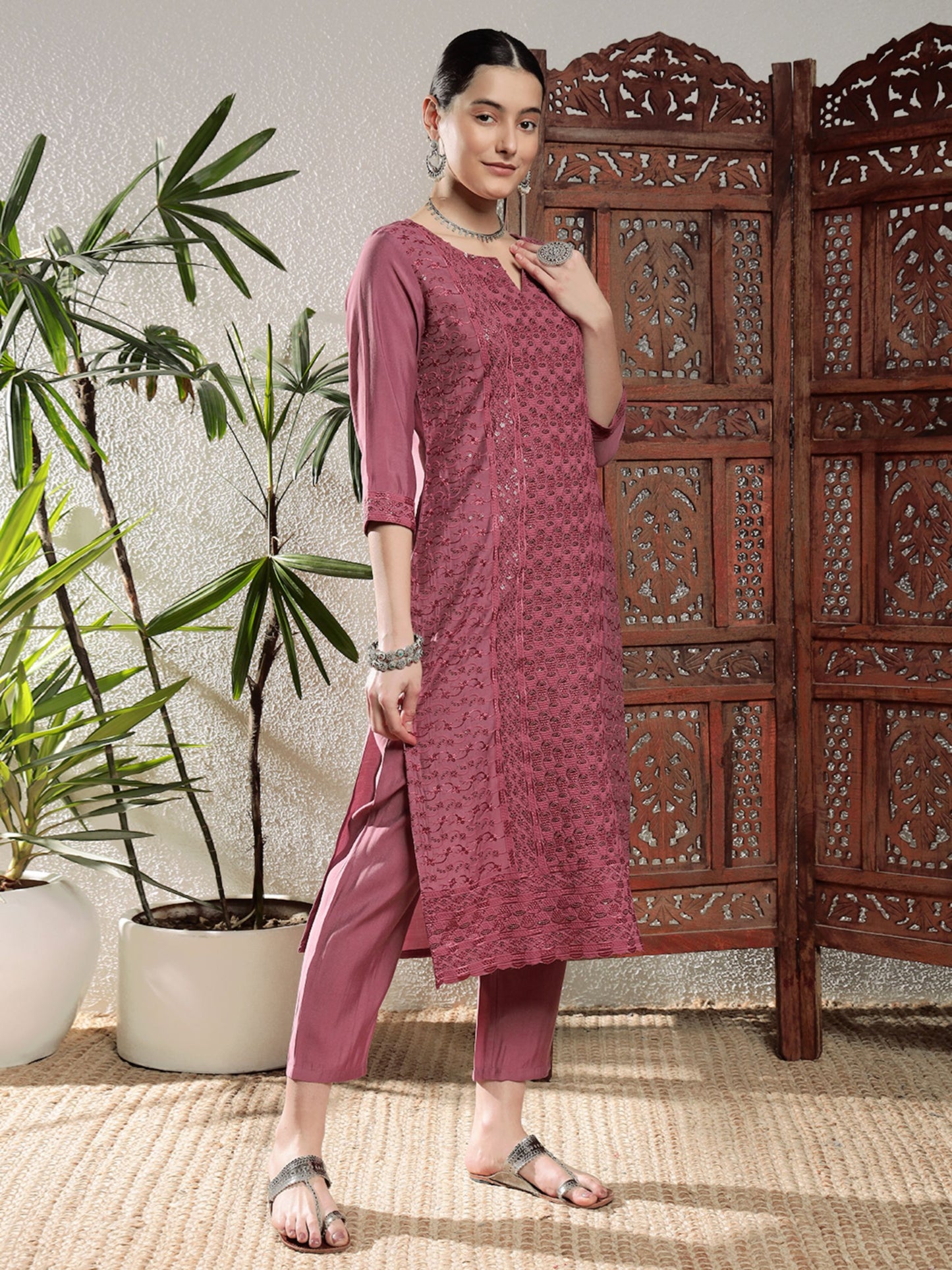 Rouge Pink Embroidered Silk Women's Kurta, Pyjama & Dupatta Set