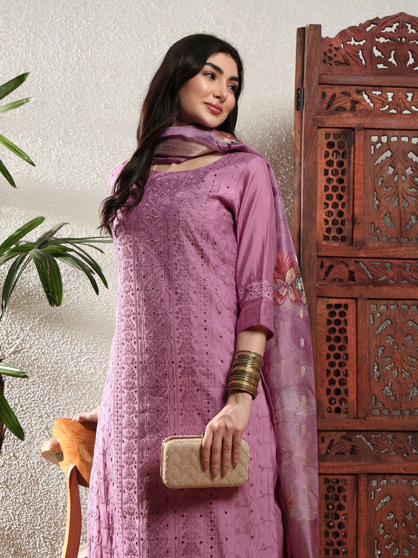 Light Purple Embroidered Viscose Women's Kurta, Pyjama & Dupatta Set