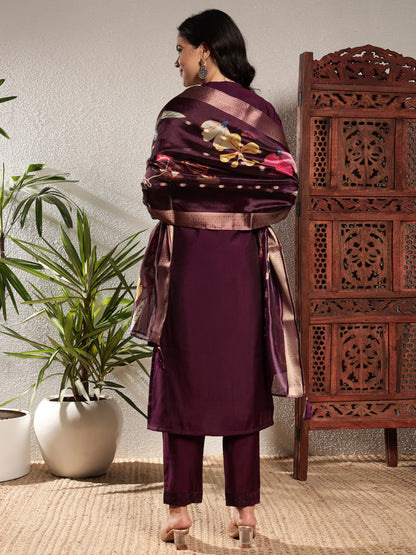 Wine Schiffily Viscose Women's Kurta, Pyjama & Dupatta Set