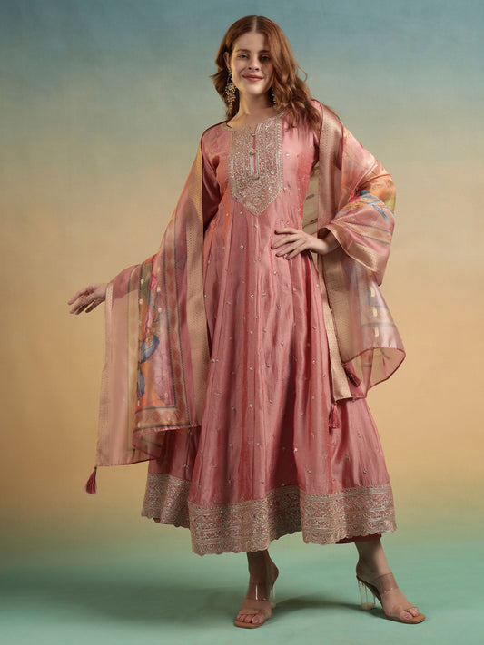 Peach Embroidered Silk Women's Kurta, Pyjama & Dupatta Set