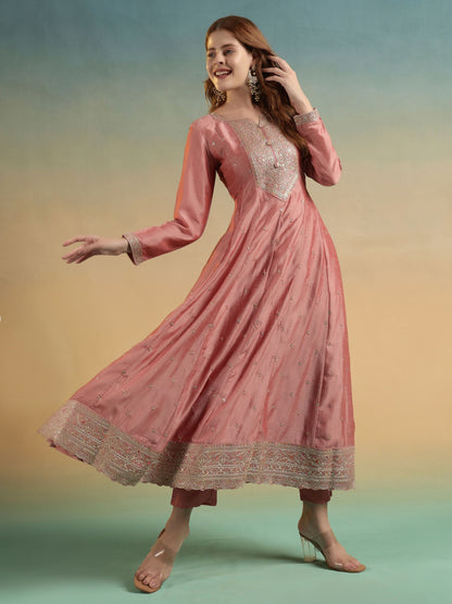 Peach Embroidered Silk Women's Kurta, Pyjama & Dupatta Set