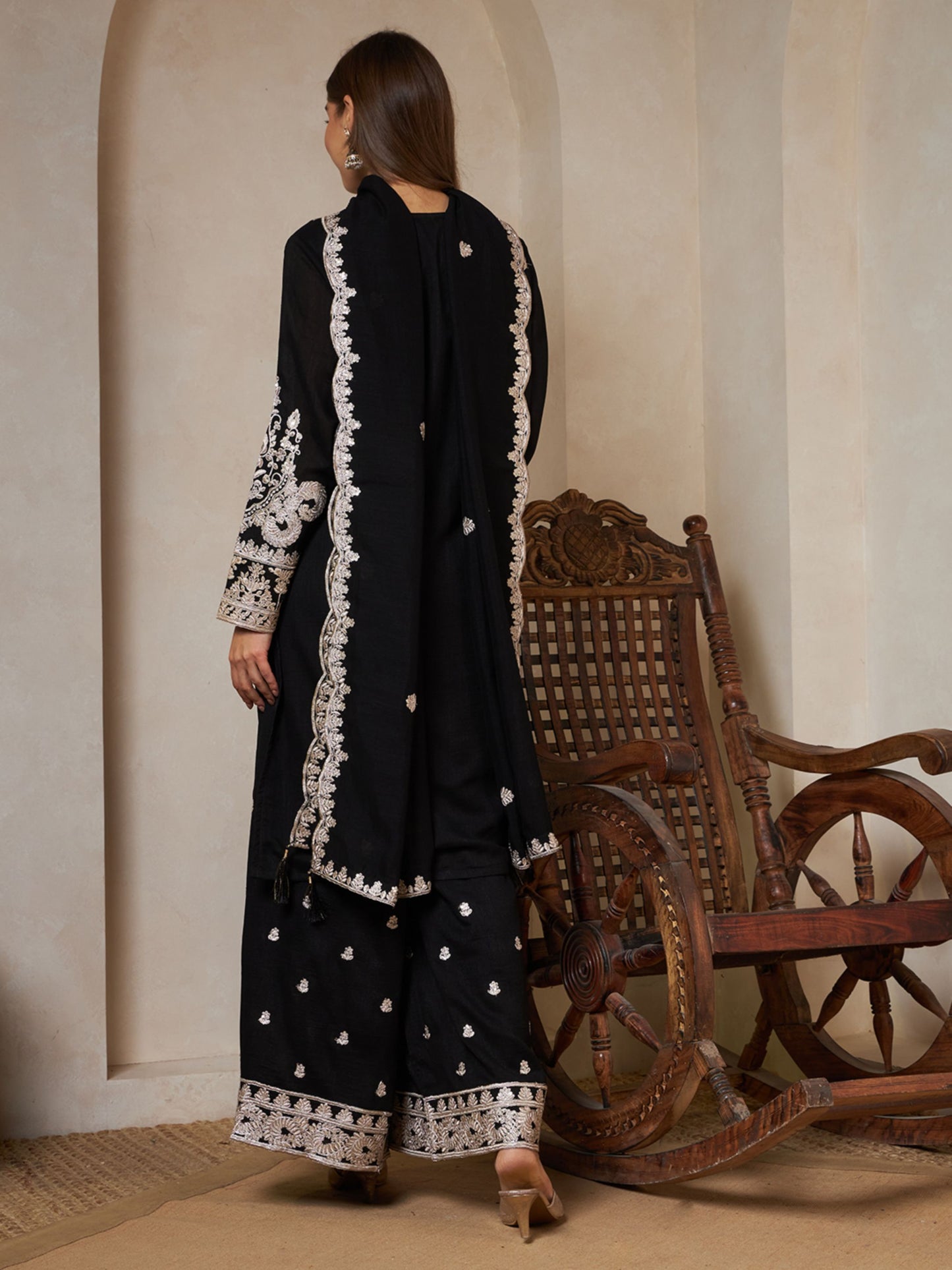 Black Embroidered Silk Women's Kurta,Palazzo and Dupatta Set
