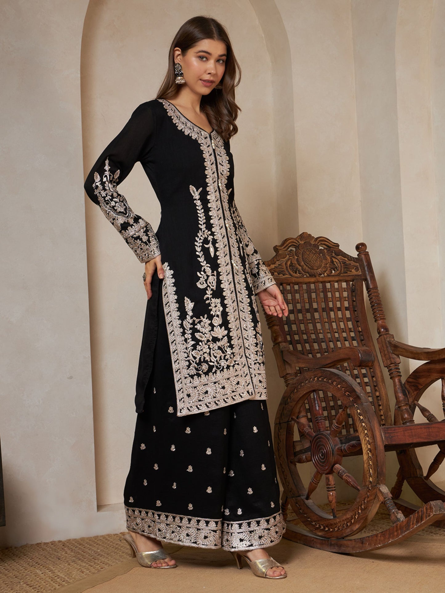 Black Embroidered Silk Women's Kurta,Palazzo and Dupatta Set