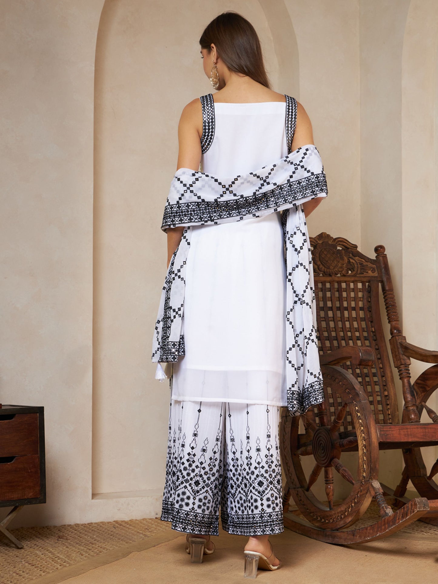 Sparkle Black Embroidered Georgette Women's Kurta,Palazzo and Dupatta Set