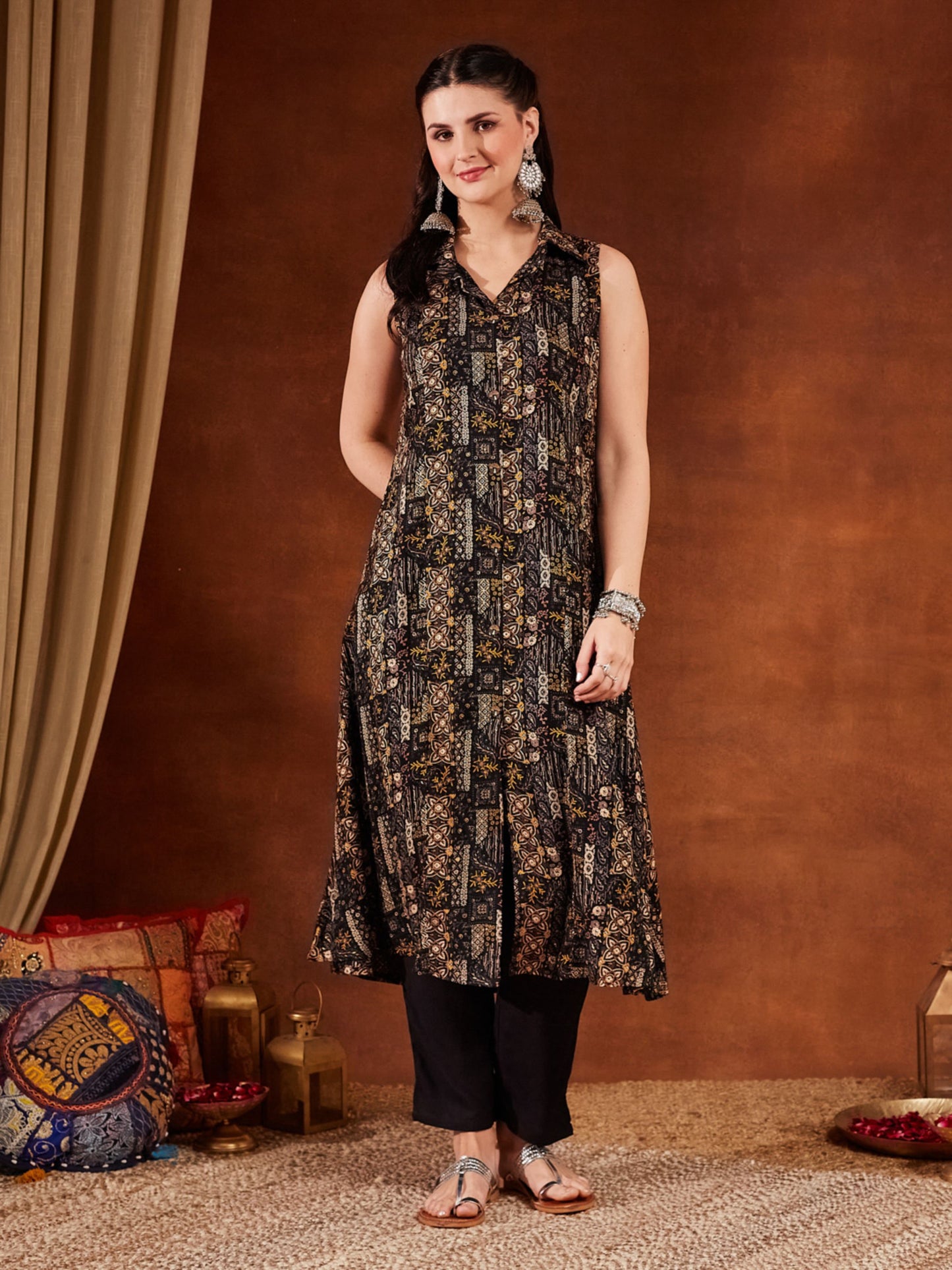 Black Yellow Printed Rayon Women's Kurta and Pant Set