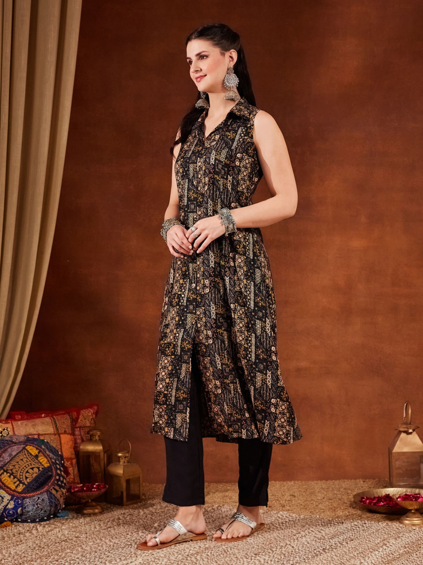 Black Yellow Printed Rayon Women's Kurta and Pant Set