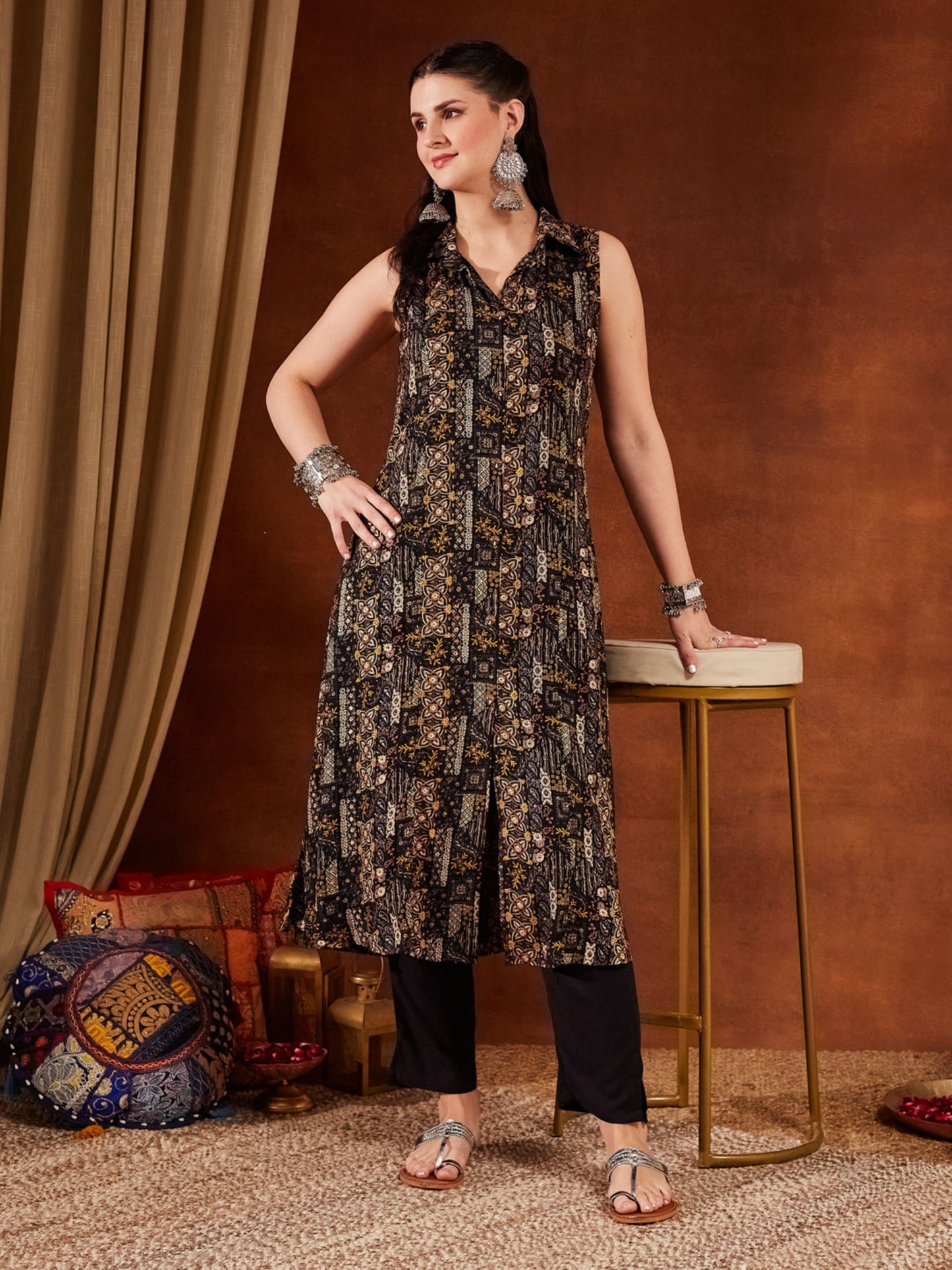 Black Yellow Printed Rayon Women's Kurta and Pant Set